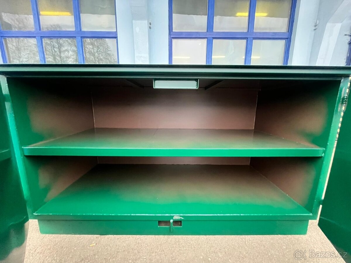 zakázková bedna na nářadí v kontejnerovém provedení - 9