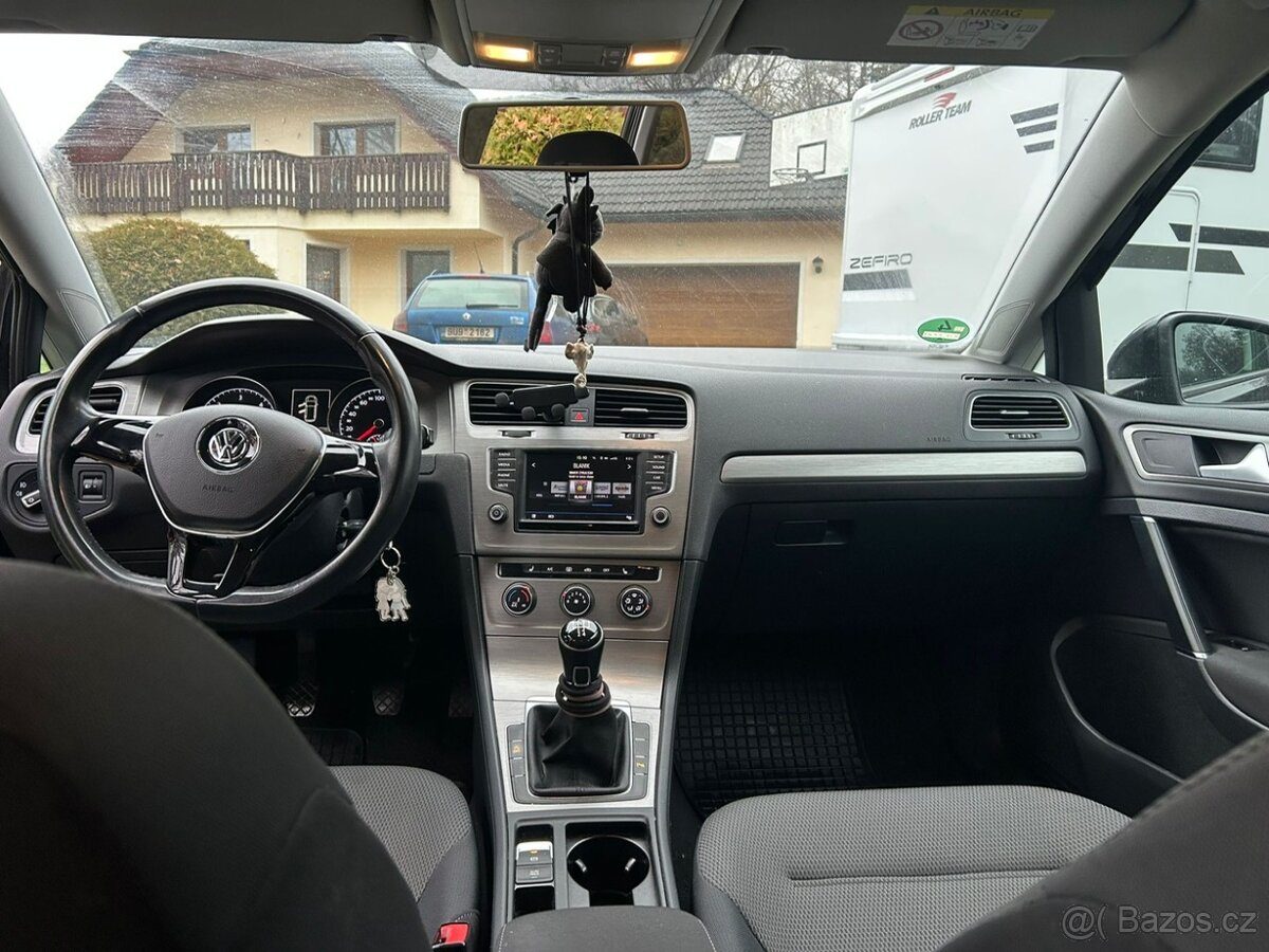 VW Golf VII 1,6TDI 81kW Kombi - 9