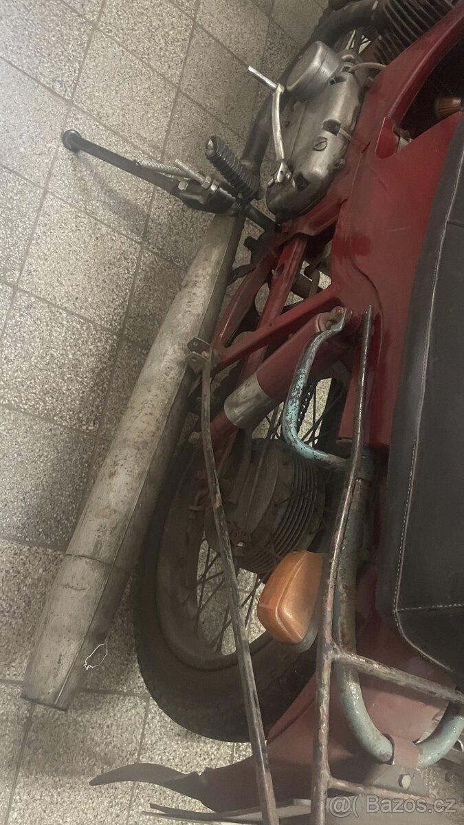 Jawa bizon 350/ 633 s TP - 9