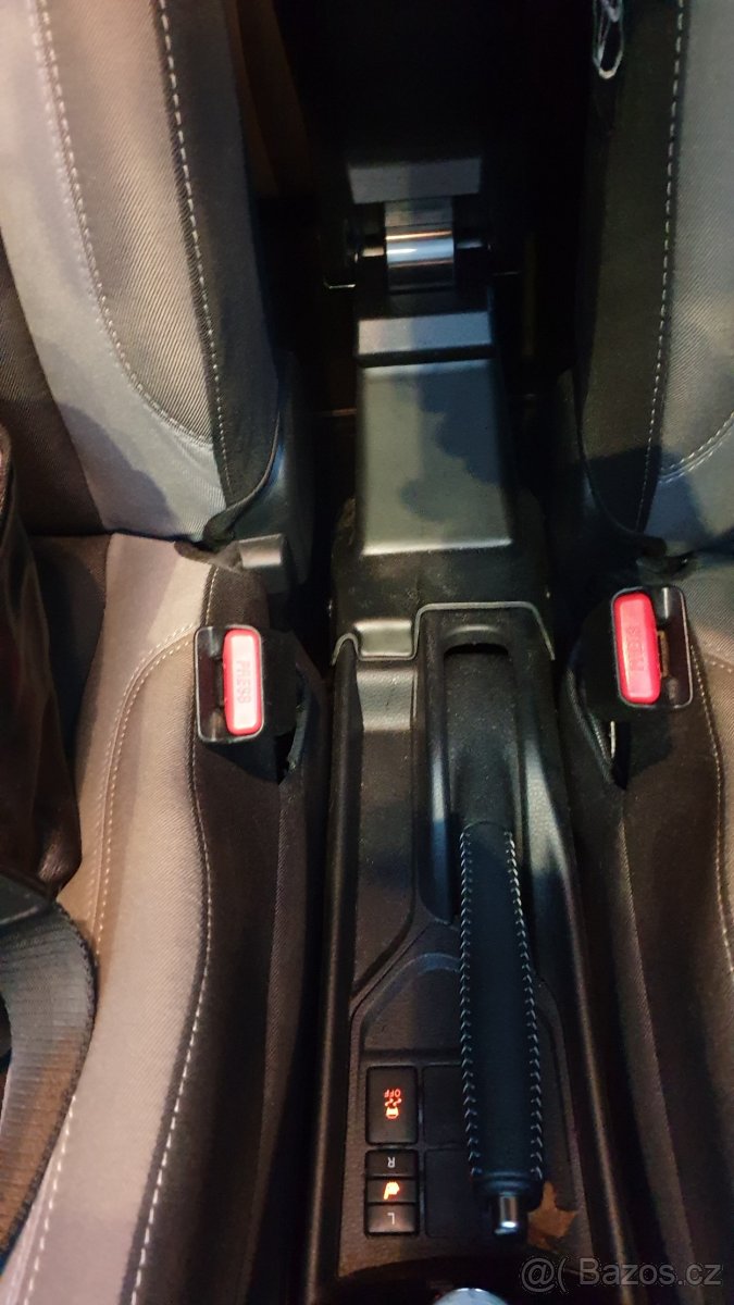 Loketní opěrka - 9