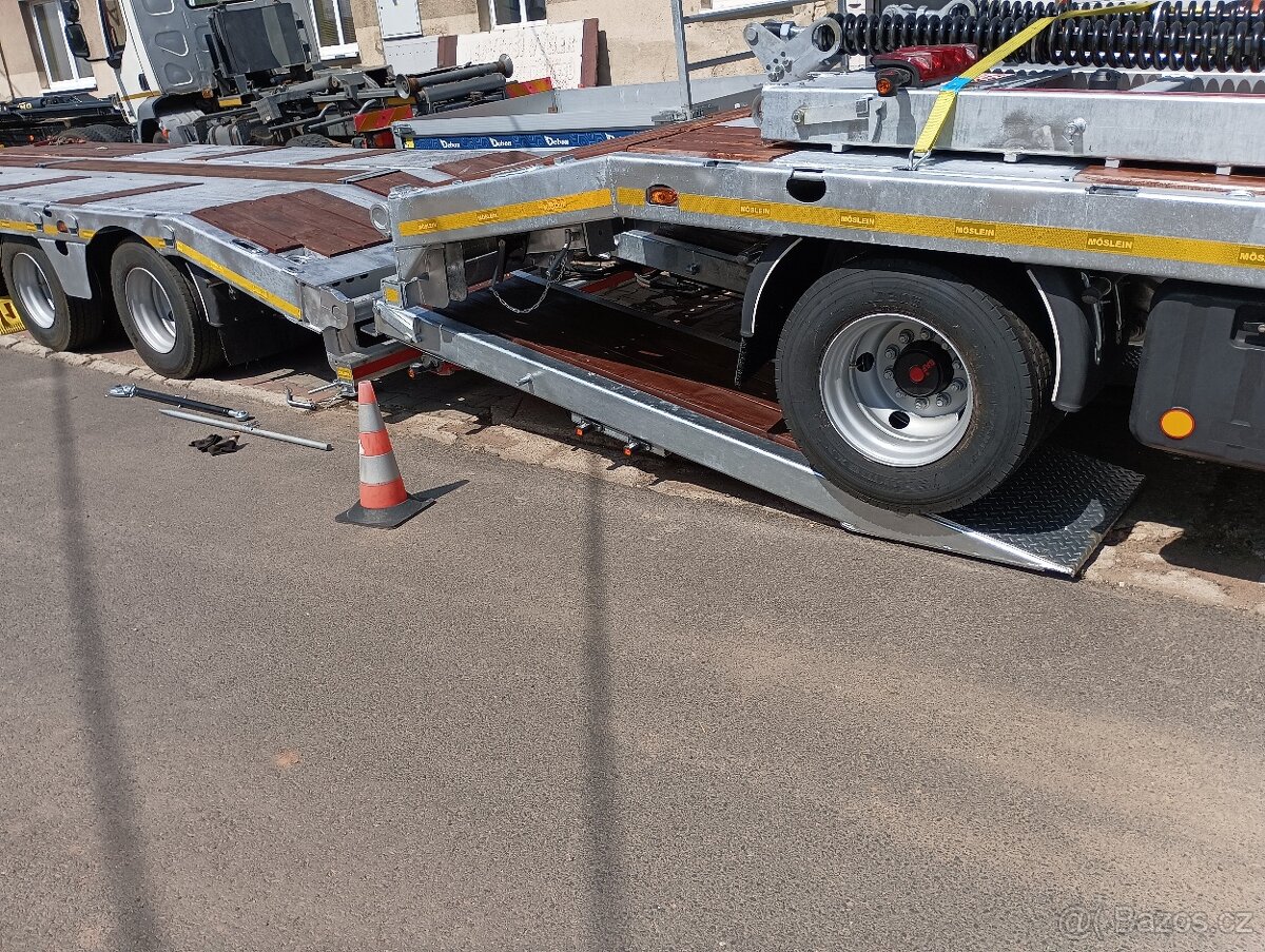 Přívěs na vrtná souprava bagr kompresor - 9