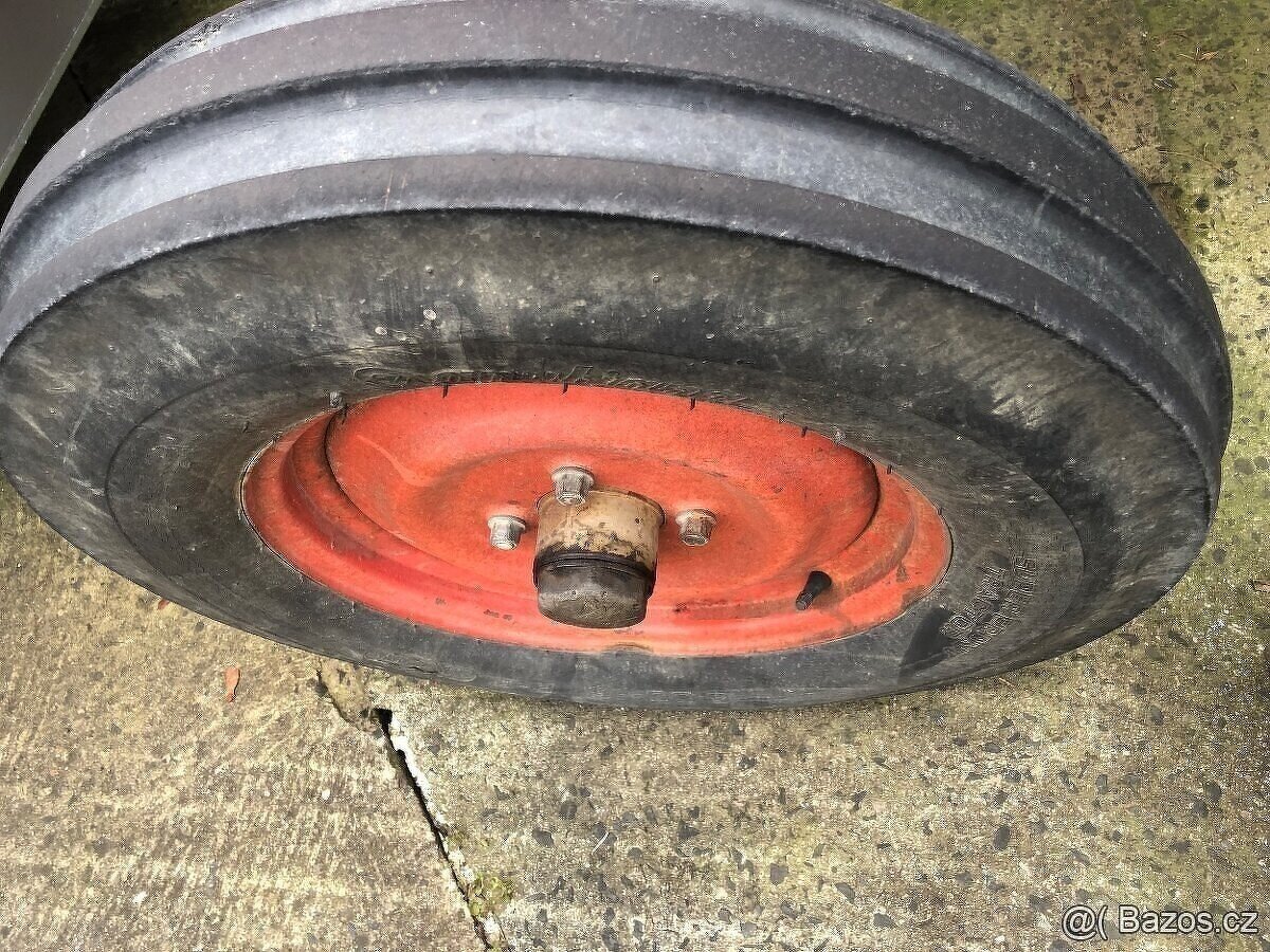 Zetor 2511 najeto jen 115 mth - 9