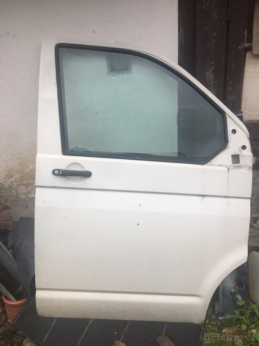 VW T5 dveře přední - 9