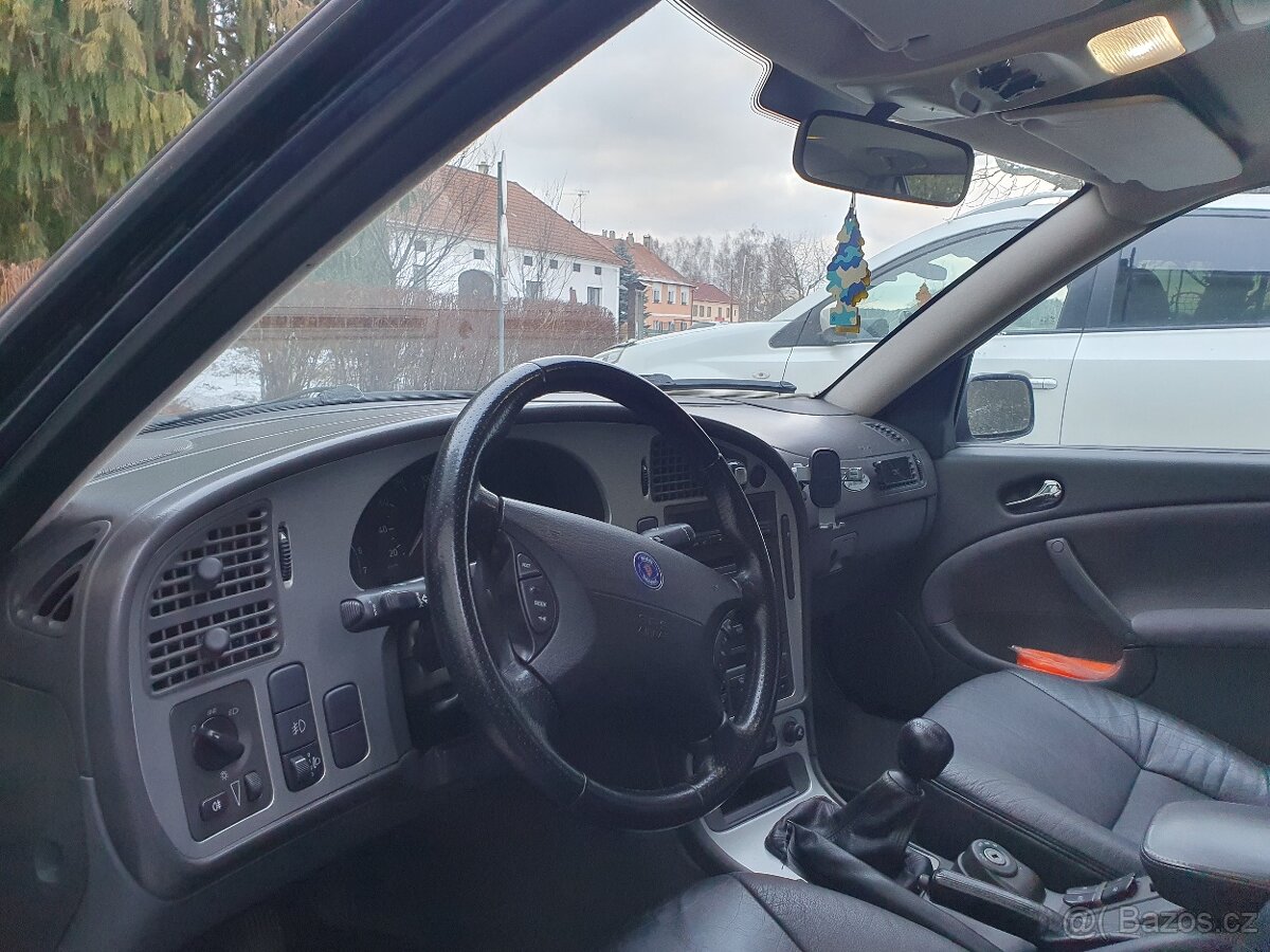 Saab 9-5 Hirsch - 9