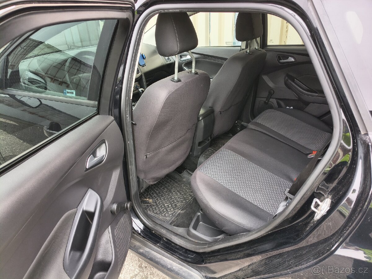 Ford Focus combi 2016 benzín naj. 123tis. Km. - 9