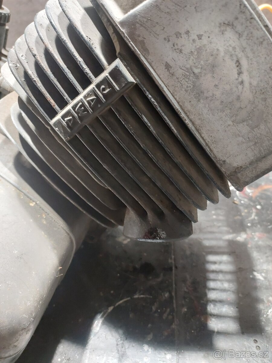 Motor Jawa 350 Typ 632 - 9