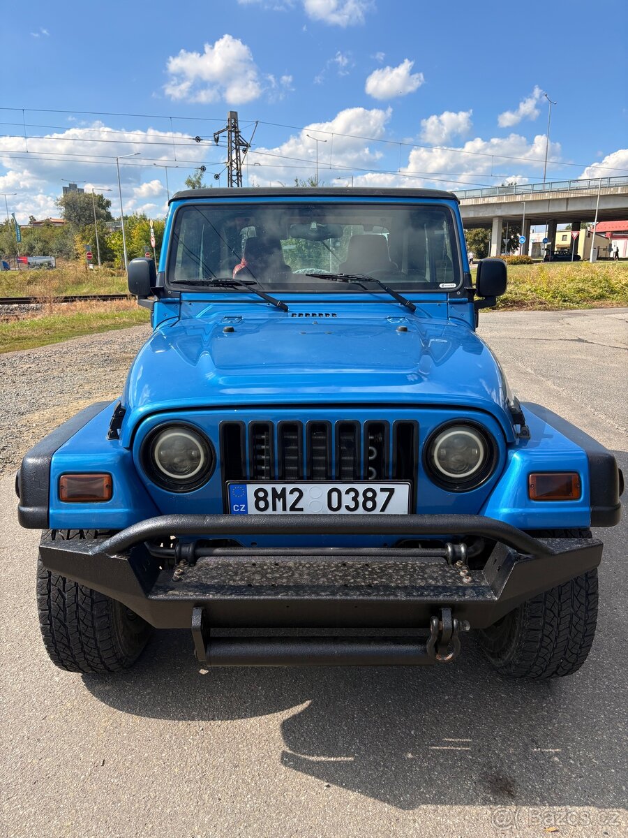 Jeep Wrangler 4.0 L6 automat - 9