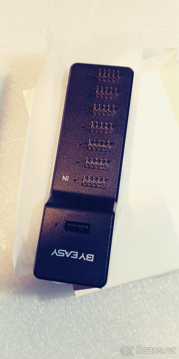 BYEASY UH‑130 – interní USB 3.0 hub (nový) - 9