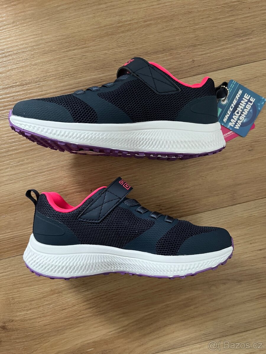 Dívčí tenisky Sketchers vel. 30 - NOVÉ. - 9