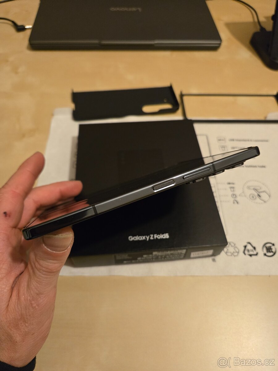 Samsung galaxy z fold6 - 9