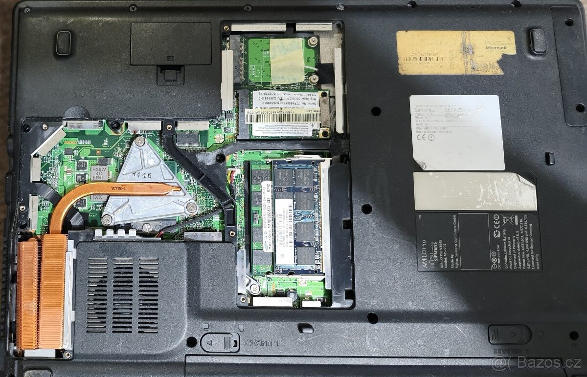 Fujitsu Siemens AMILO Pro Edition V3545 na ND - 9