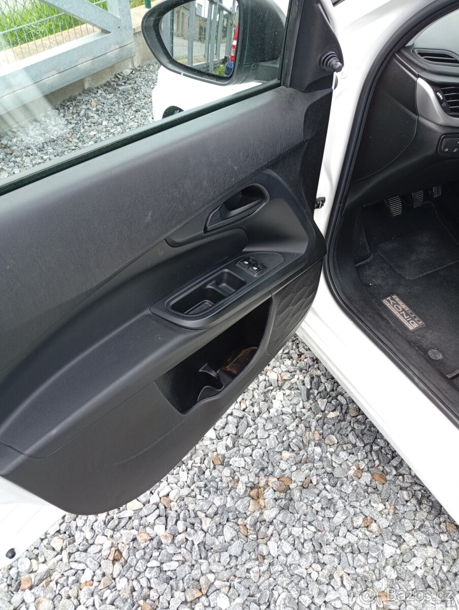 Fiat Tipo sedan 1,4 - 9