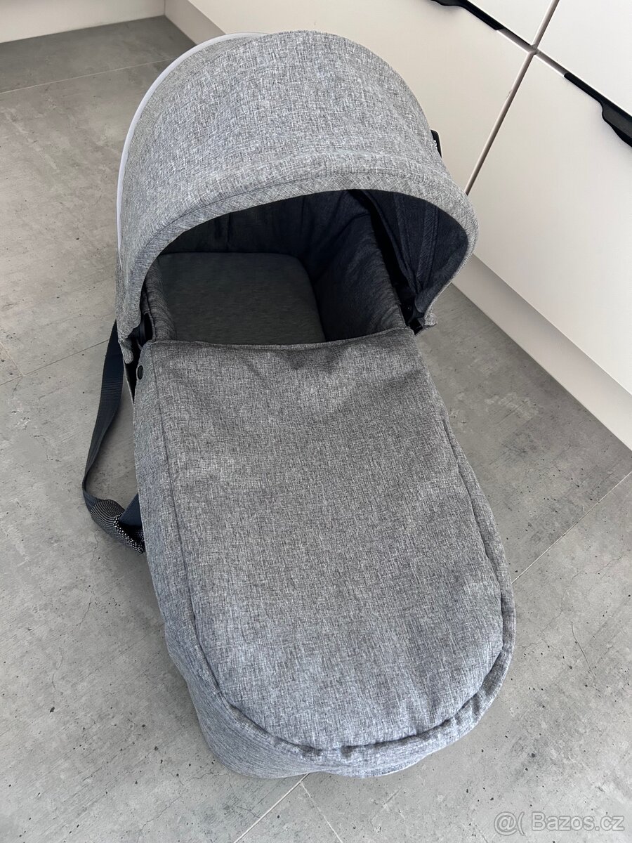 Sourozenecký kočárek X-Lander + korbička - 9