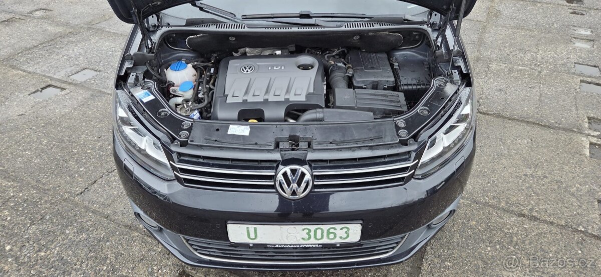 VW Touran 1T3 LIFE 2,0TDI DSG 2014 1.majitel TOP STAV - 9
