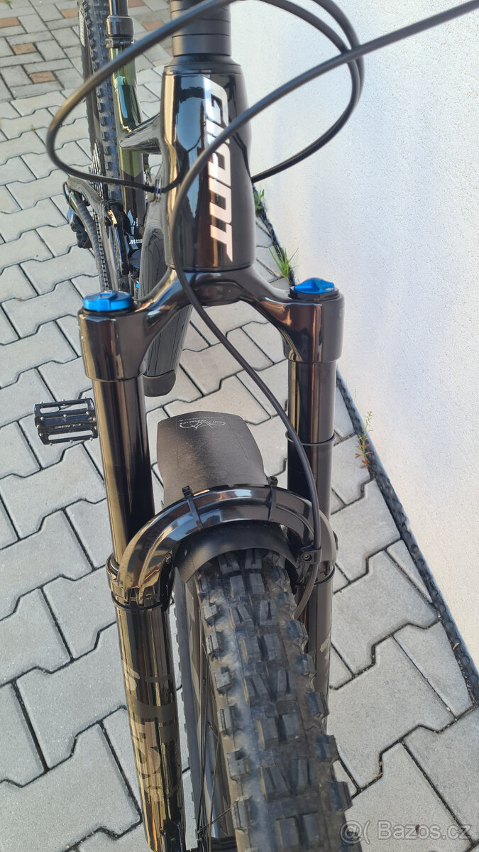 GIANT TRANCE X1,Vzduch. tlumiče FOX, Shimano SLX 1x12, Rám L - 9