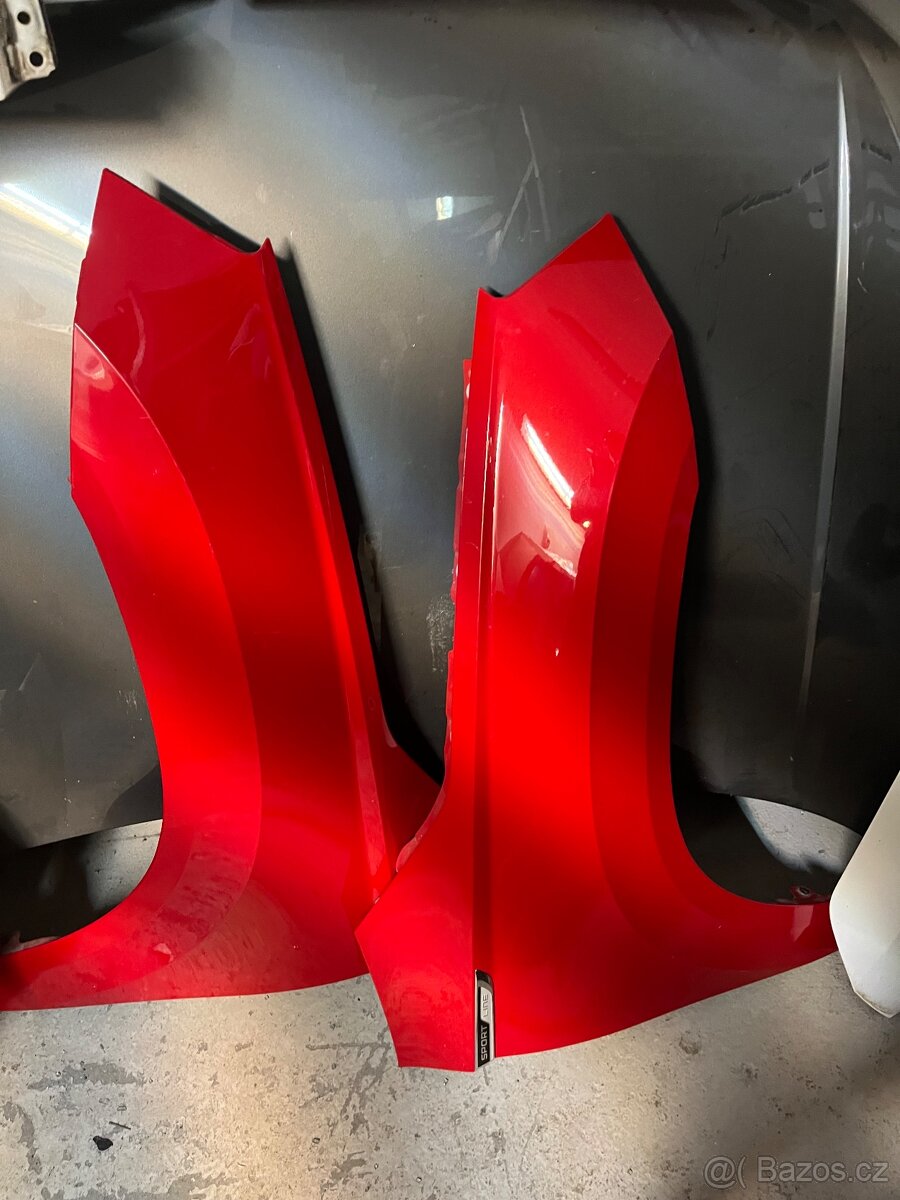 Karoq-kapota,svetla,narazniky,blatniky,dveře. - 9