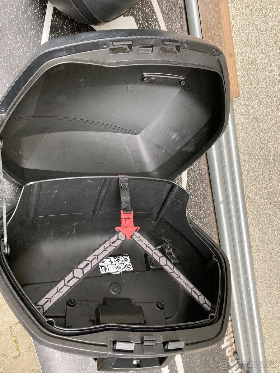 Boční motokufry Shad - 9