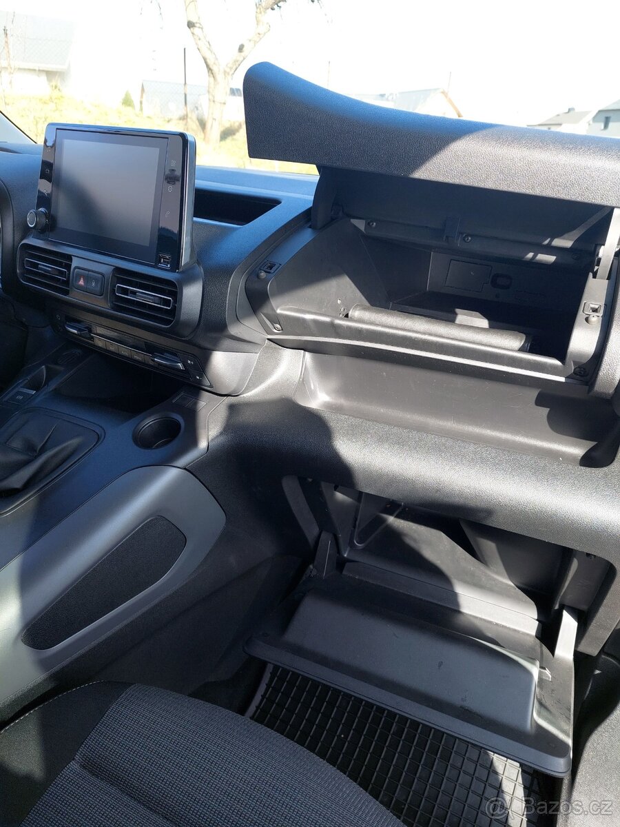 Toyota Proace City Verso, Long, 7 míst, Family výbava - 9