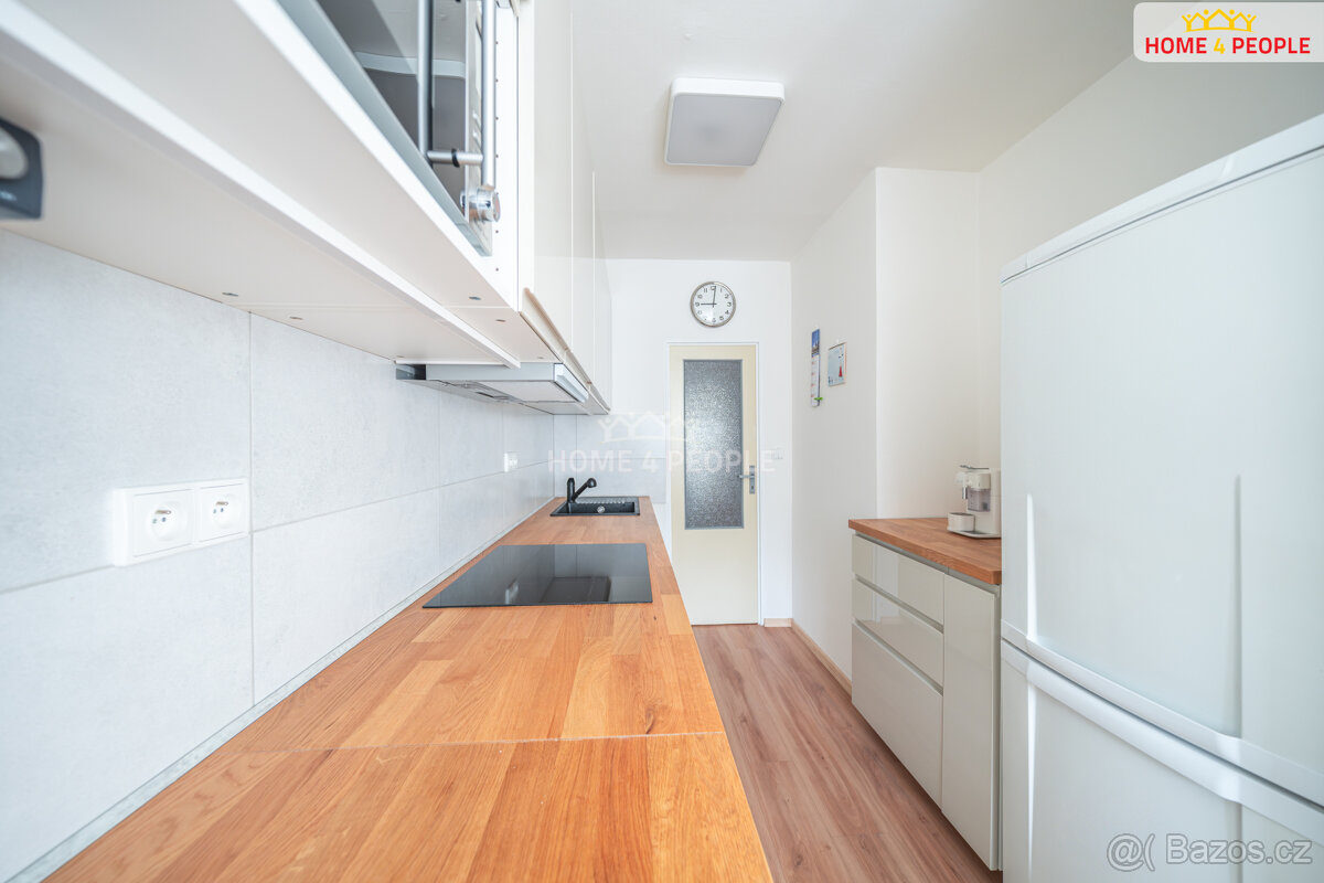 Byt 3+1 75m + 7m lodžie ul. Kurzova - Stodůlky - 9