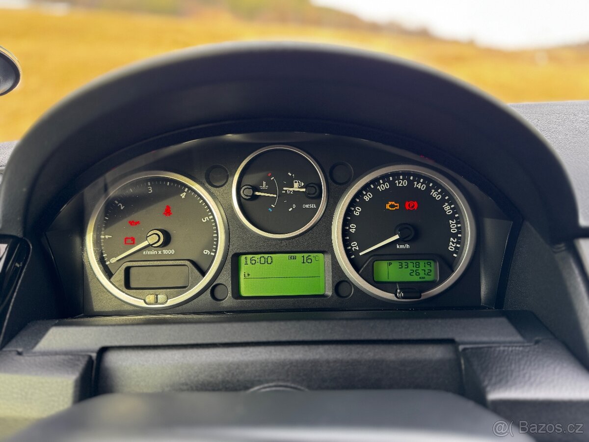Land Rover DISCOVERY 3 HSE - 2.7 TDV6, výbava, Logic 7, TV - 9