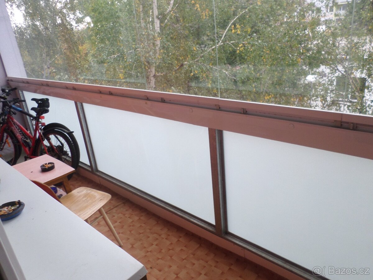 Pronájem bytu 4+1 74 m2 v Zalužanské ul., MB - 9