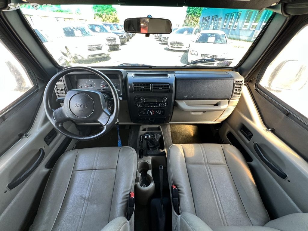 🚗 Jeep Wrangler 2.4i Sport 4x4 NAVIJÁK TAŽNÉ - 9