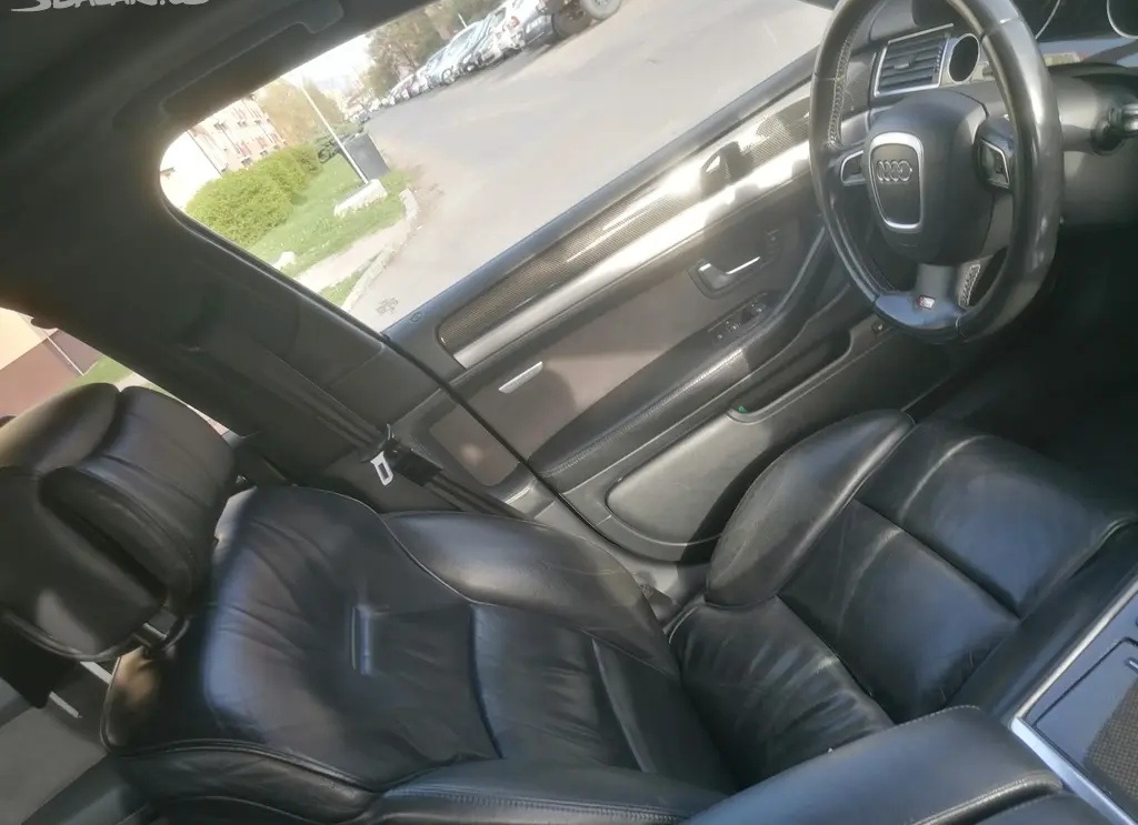 Audi a8 s8 d3 4.2 mpi 246kw
- 9