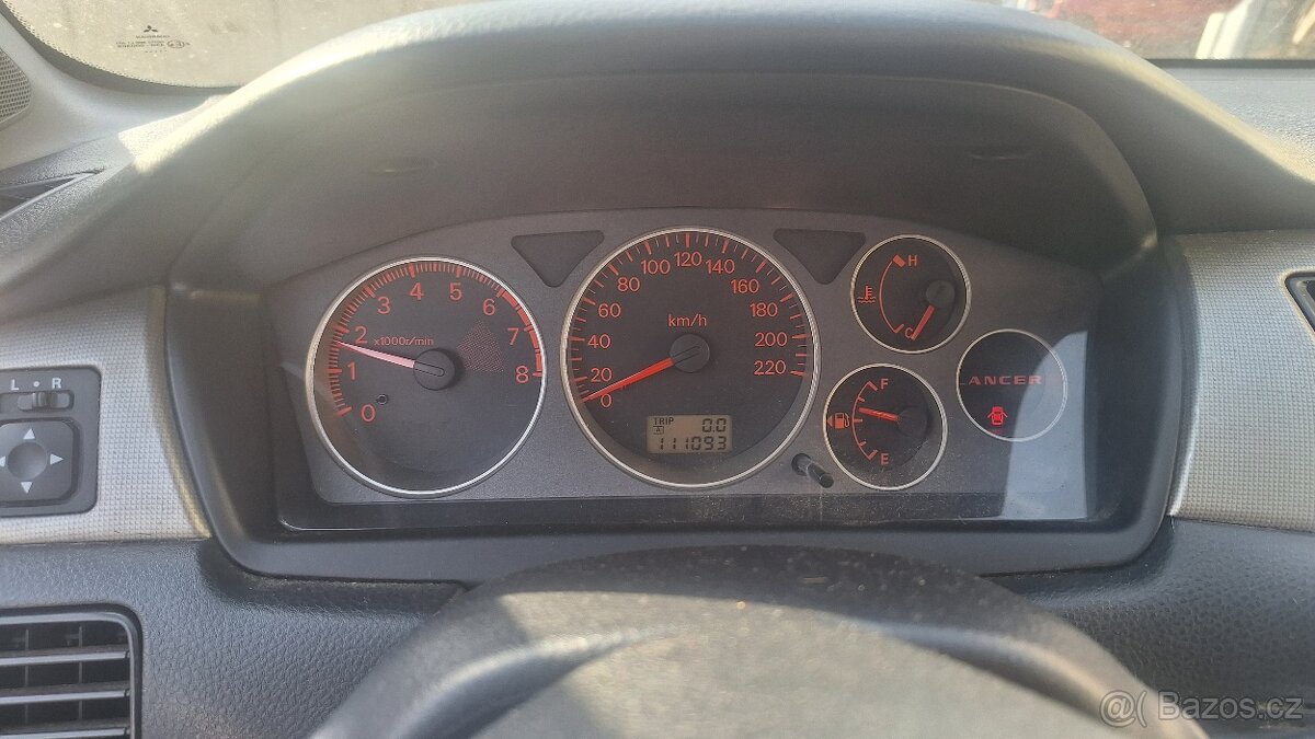 Mitsubishi lancer wagon - 9