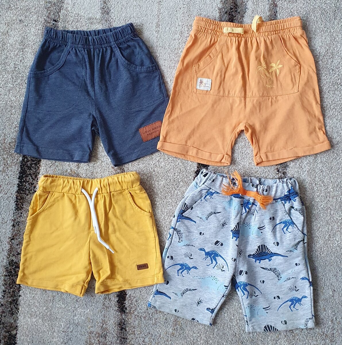 Dětské oblečení vel.98/104 (27 ks) - 9