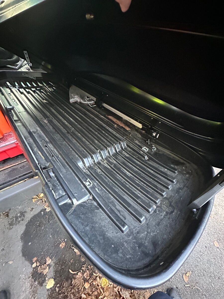 Střešní Box Hakr magic 400 - 9