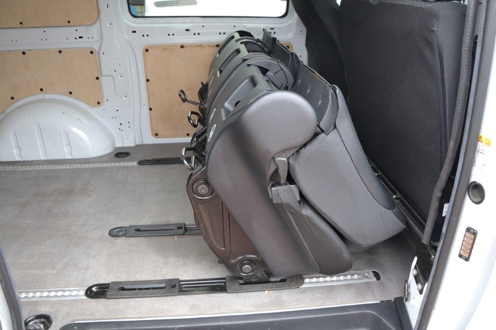 Mercedes-Benz Vito 447 sklopná sedačka - 9