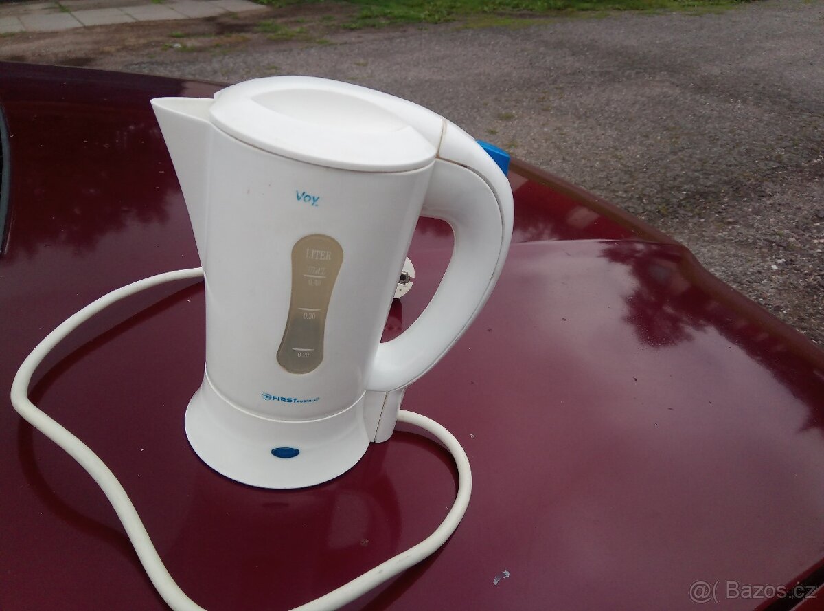 RYCHLOVARNÁ KONVICE - 9