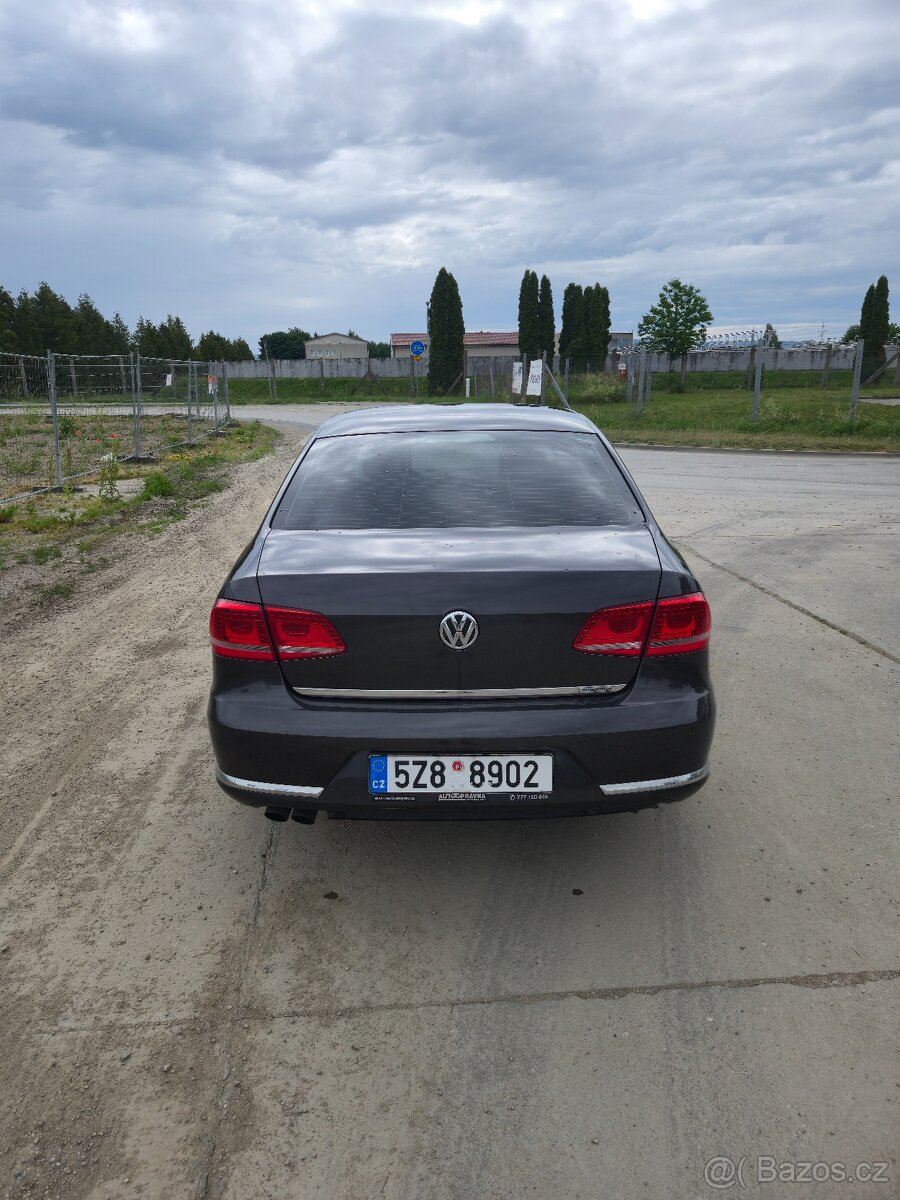Volkswagen Passat, 2.0 TDI, Highline - 9