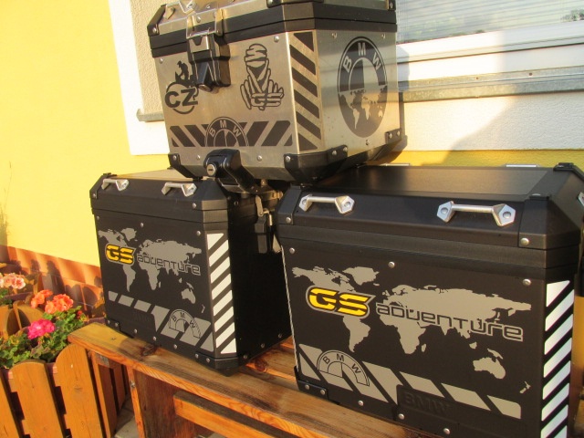 Samolepka polep na kufr, sada - reflex - 9