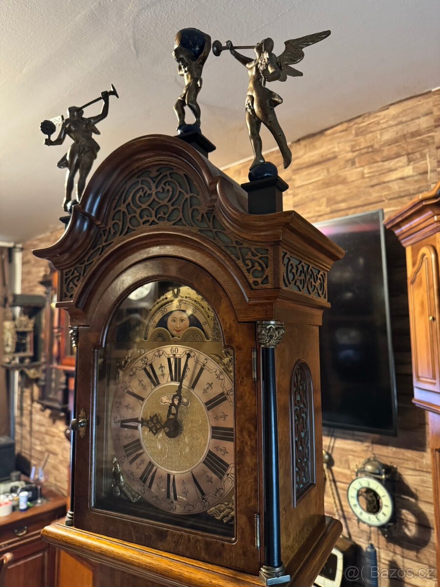 Prodám dvoje podlahové hodiny ve výborném stavu. - 9