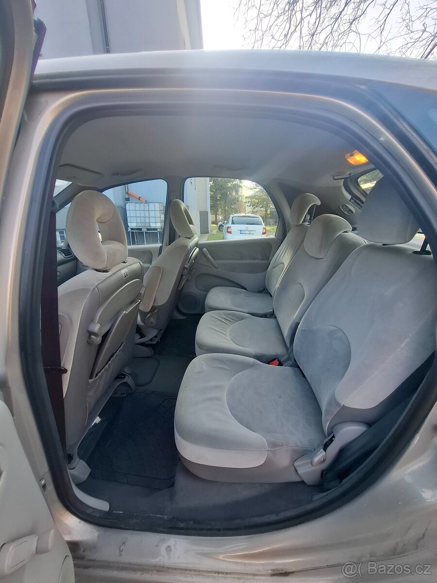 Citroën Xsara Picasso 1,6 - 9