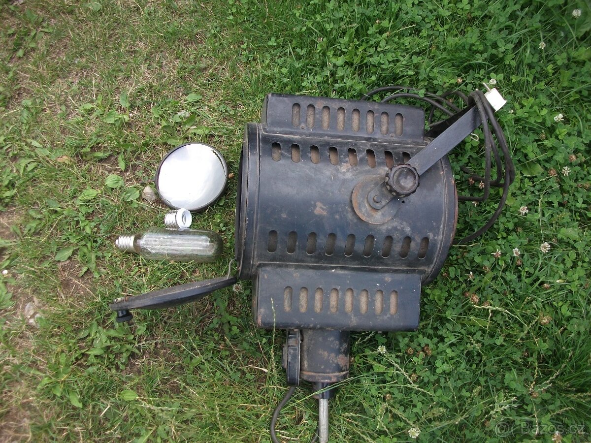 Filmový reflektor - 9