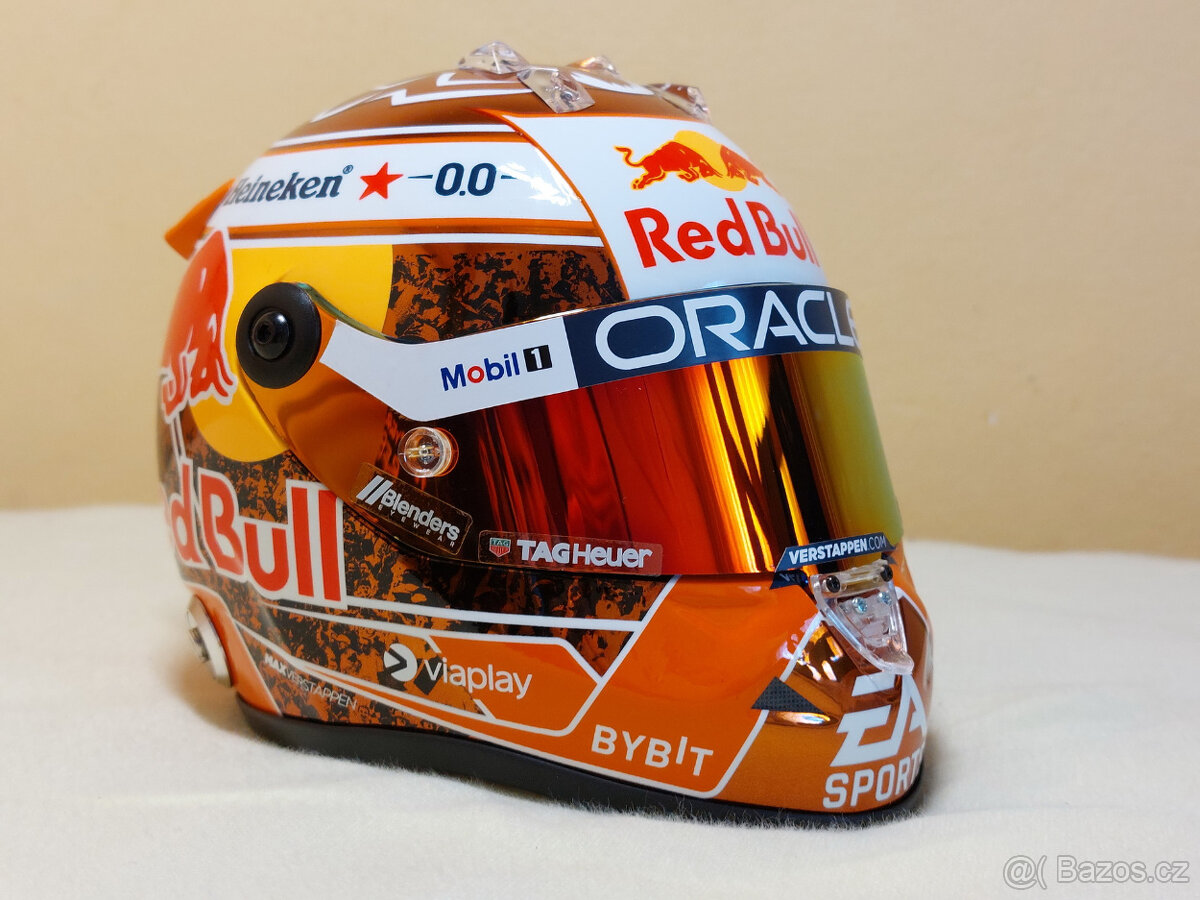 Predám Max Verstappen oranžová 2024 Red Bull F1 helma 1:2 - 9