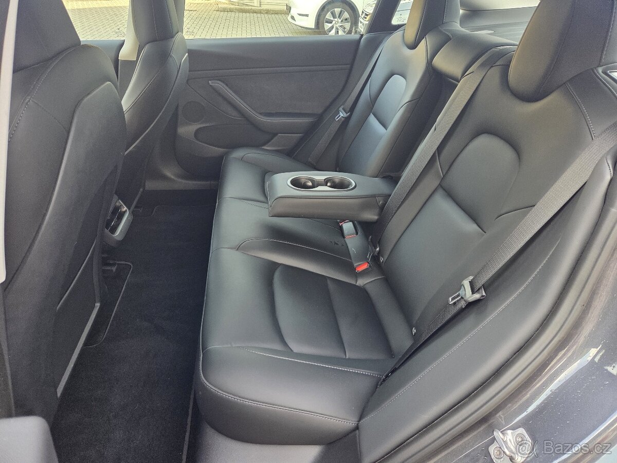 Tesla Model 3 Long Range AWD 1.majitel - 9