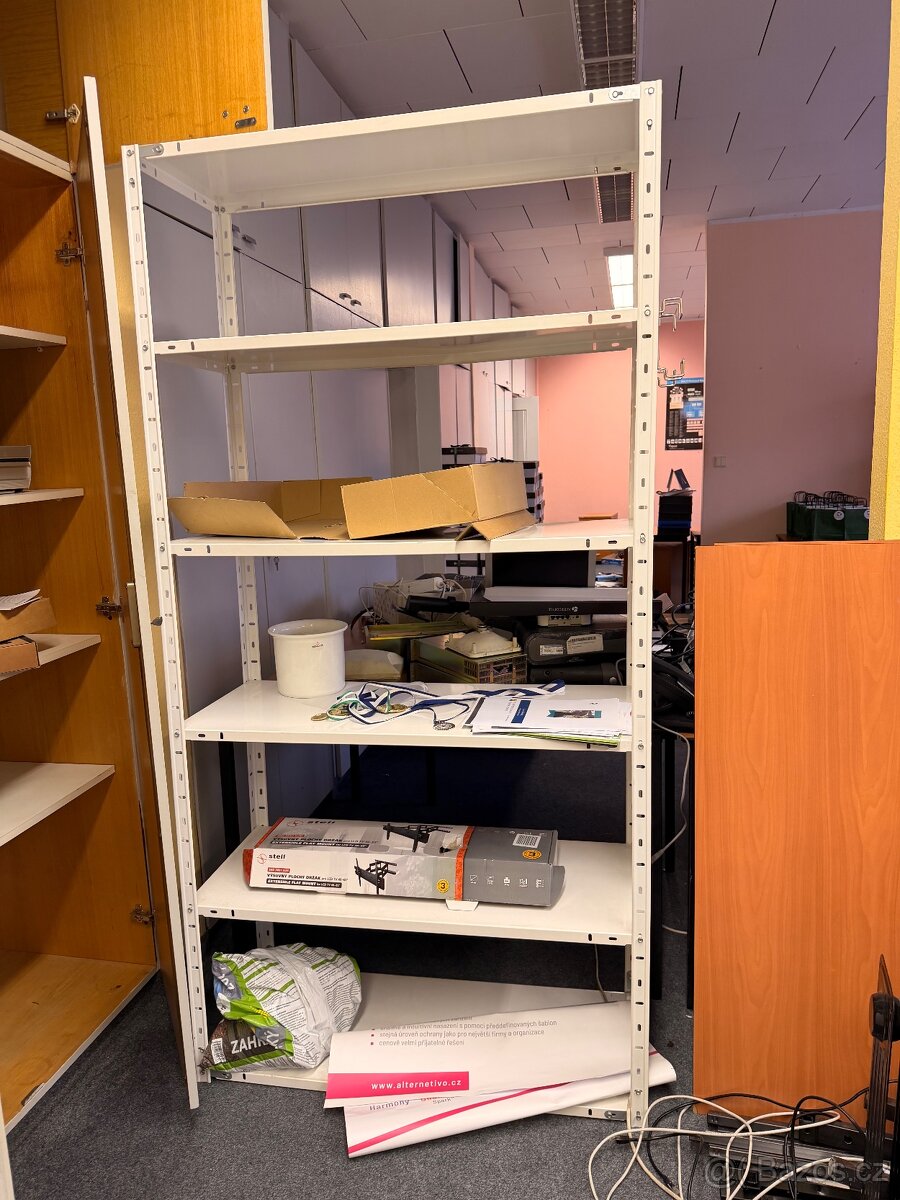 Nábytek k odvozu ihned - 9