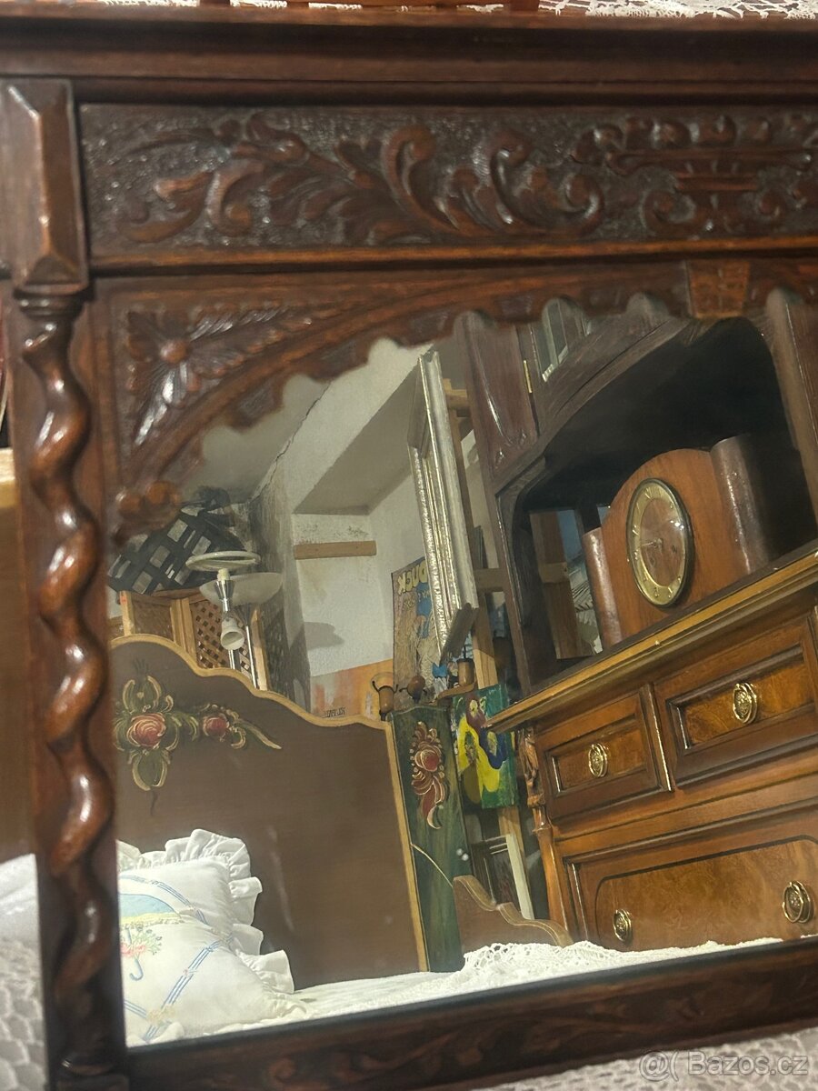 Historické řezbované zrcadlo - 9