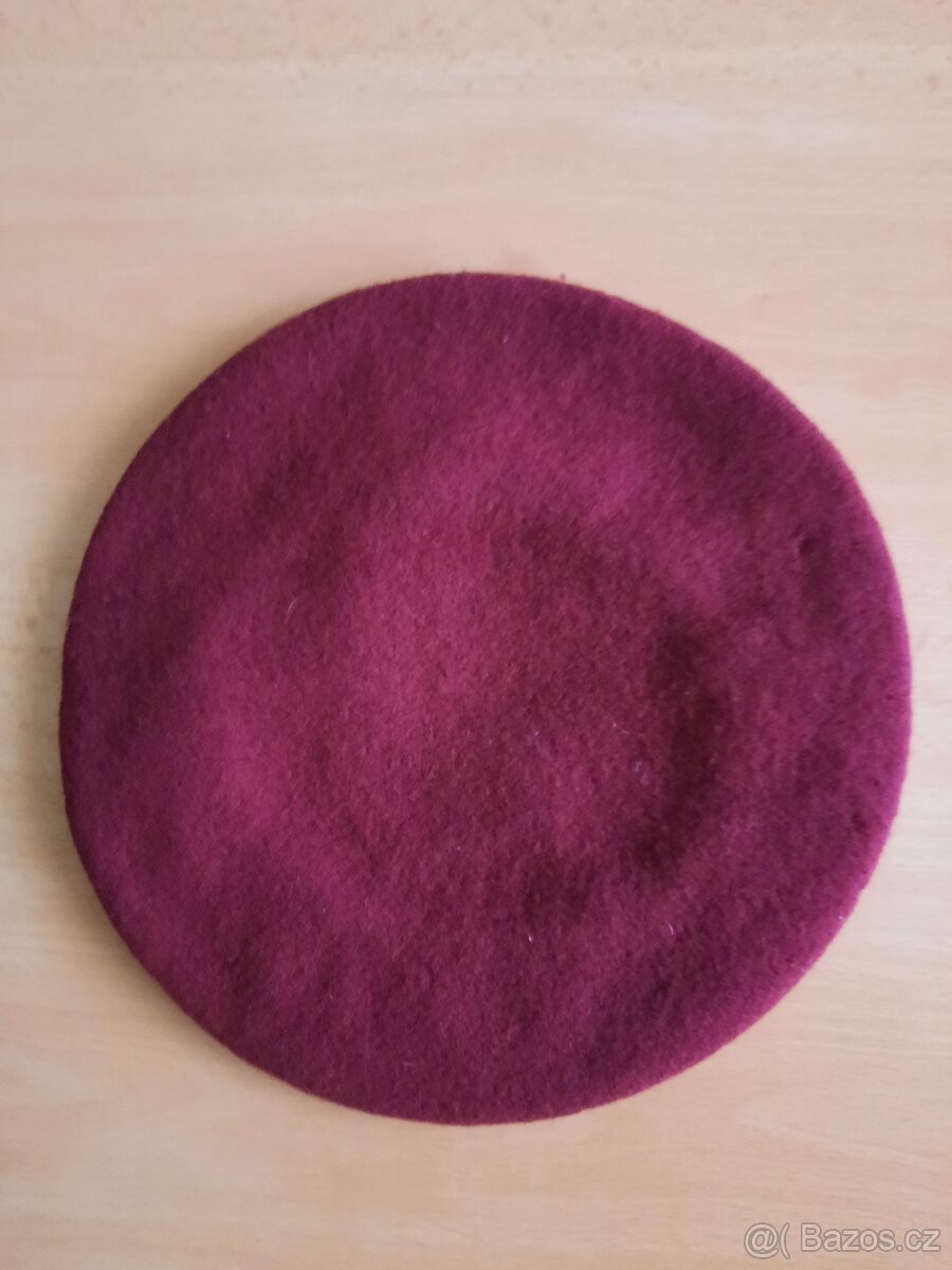 Prodám výsadkářská blůza a červený baret vzor 60 - 9