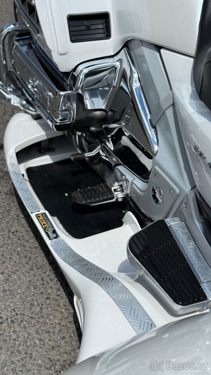 Honda Gold Wing GL1800 Trike - 9