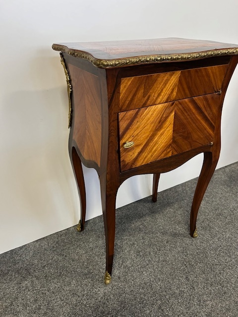 Stolek okolo roku 1850 - originál. - 9