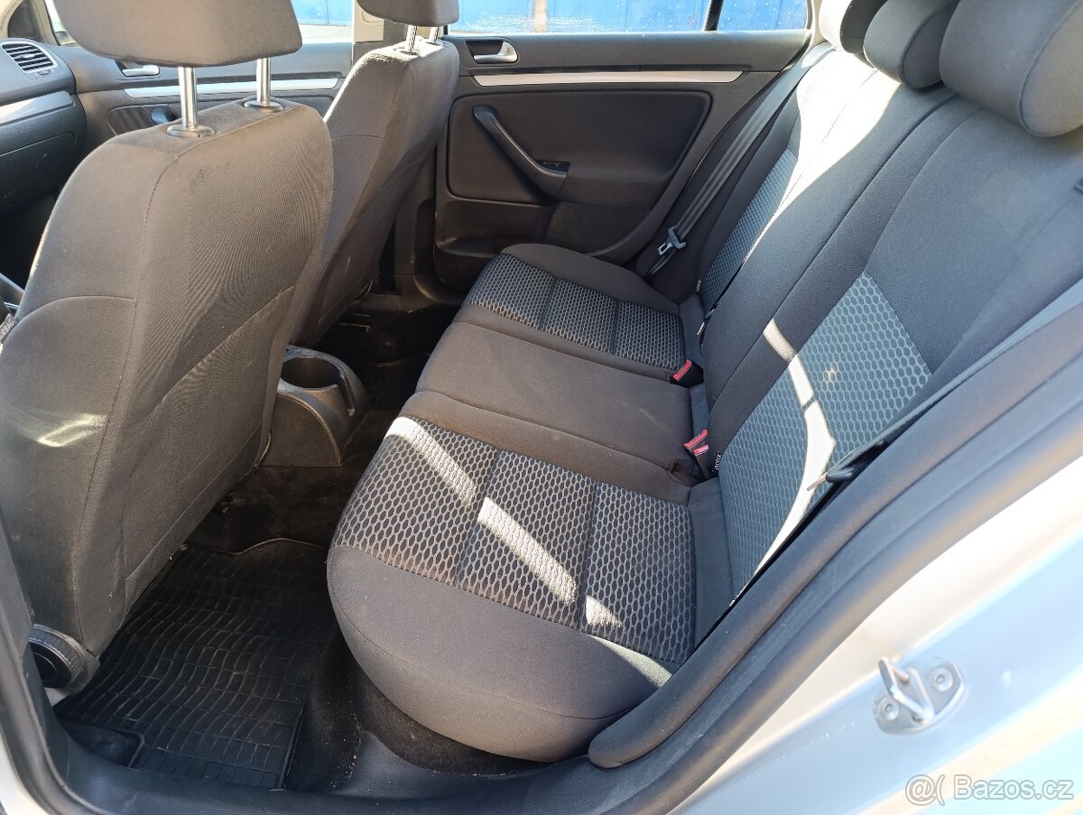 Volkswagen Golf 6 - 9