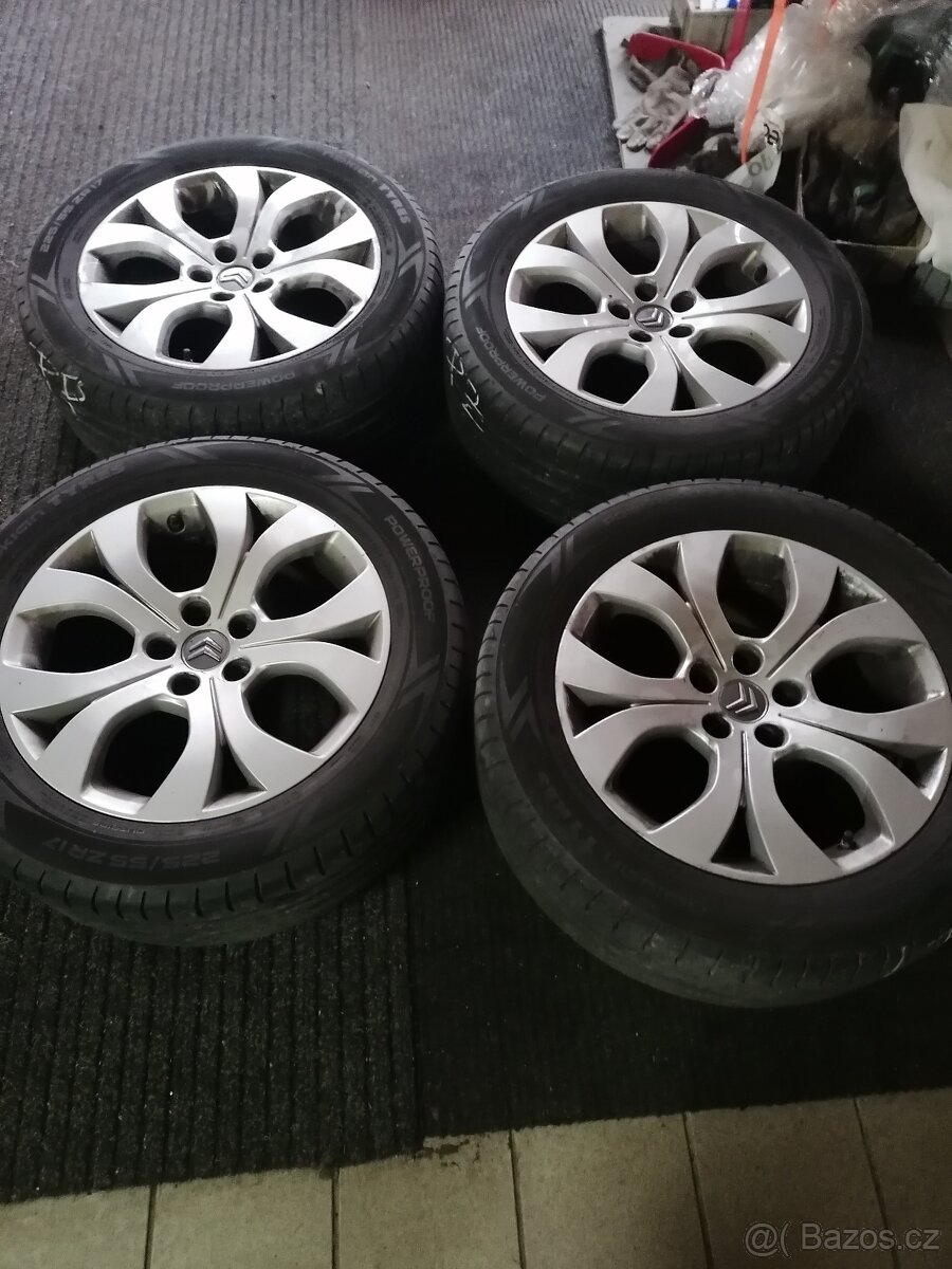 Citroen C5 Tourer 2.0 HDi 103kW - 9