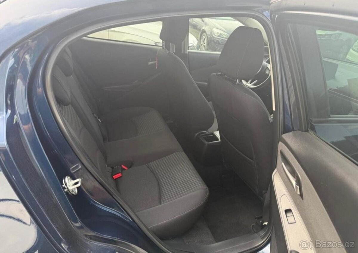 Mazda 2 1.5 SKYACTIVE benzín manuál 66 kw - 9