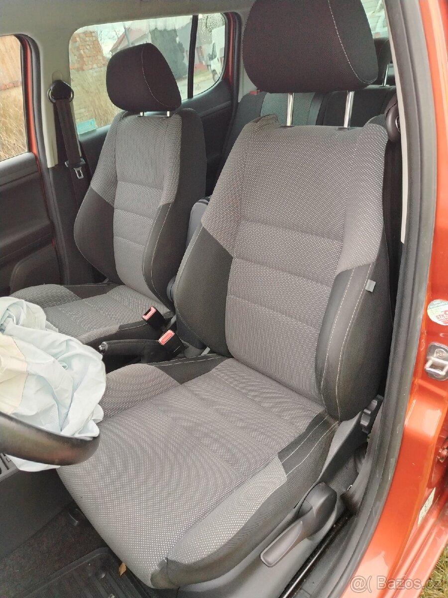 Škoda Fabia 2 1.4 63kw - 9