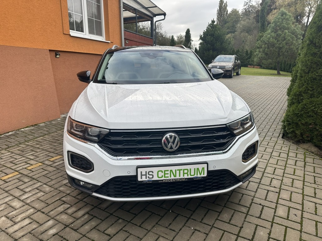 VW T-ROC 1.6TDi 85kW Navigace - 9
