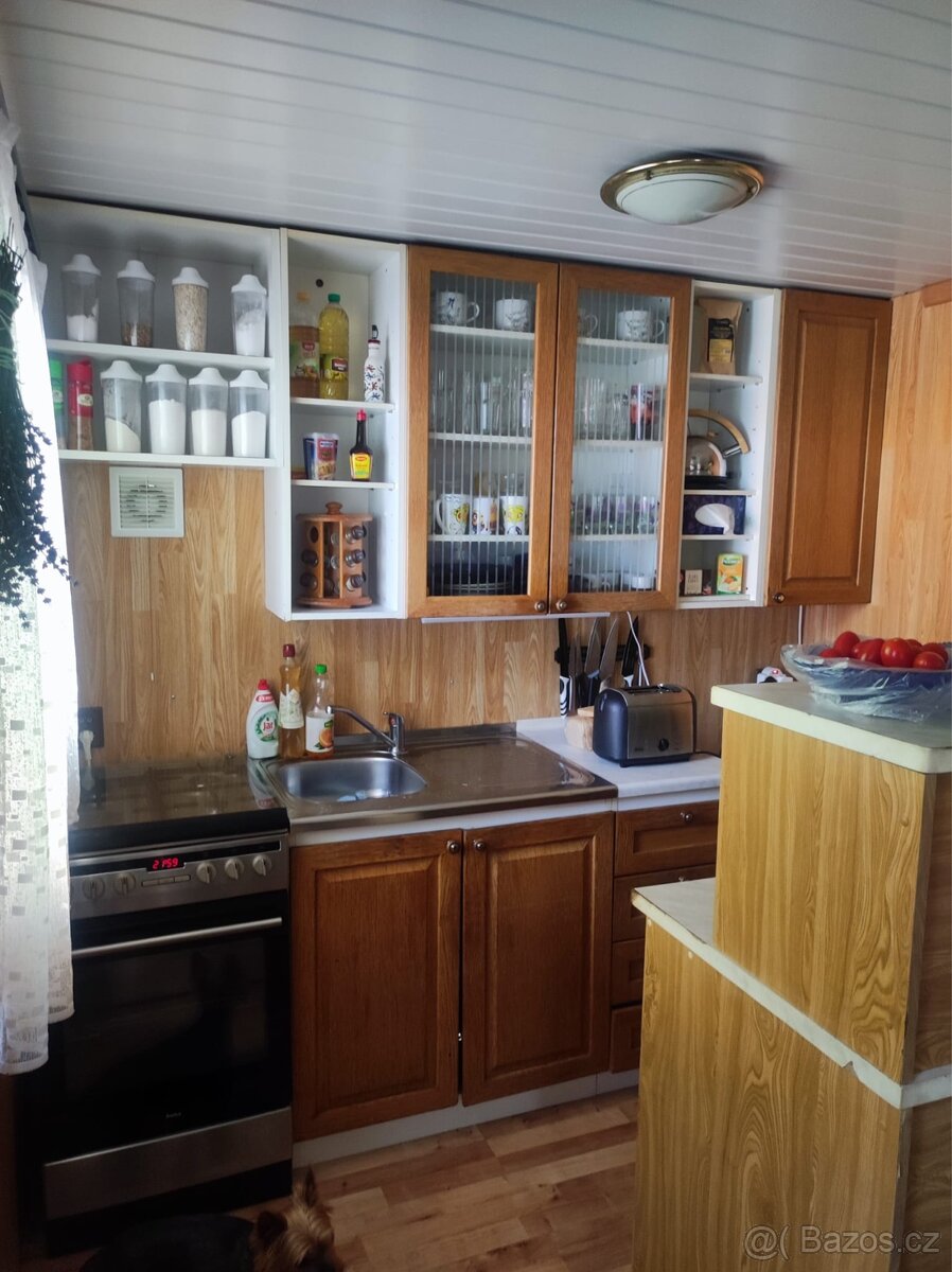 Obytná maringotka - 9